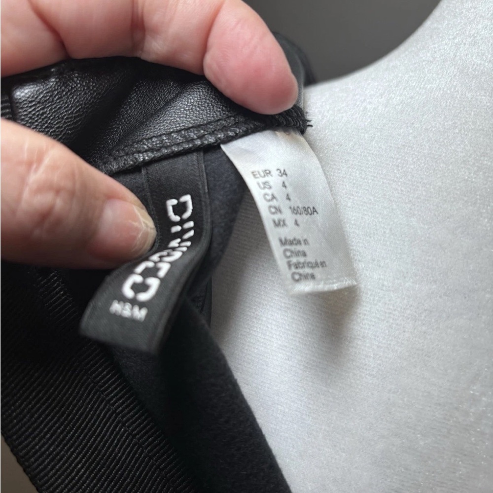 Divided Black Faux Leather Mini Dress Cutout Ring Detail Sleeveless Bodycon Sz 4 - Picture 6 of 6